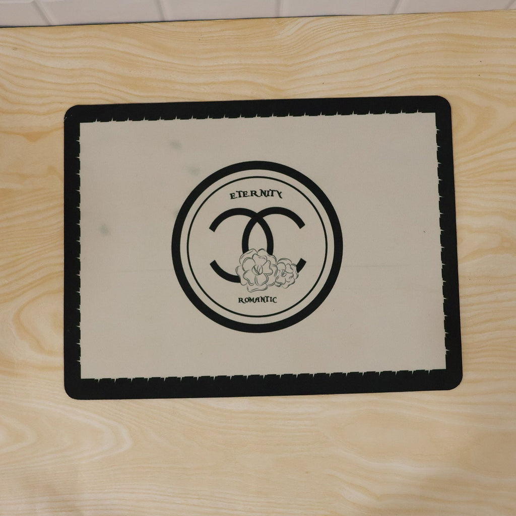 Black And Cream Bath Mat Soft Textured Absorbent Floor Rug (1 Pc 40x30 Cm)